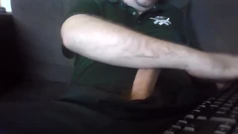 Snapshot of robmutant chatting on 01.28.25 robmutant online show from 01.28.25