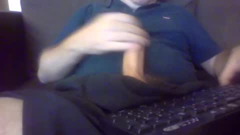 Snapshot of robmutant chatting on 03.09.25 robmutant online show from 03.09.25