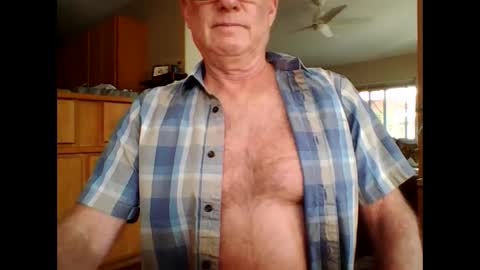 robo0000 online show from 09.09.25