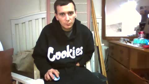 Snapshot of robwit8 chatting on 12.27.24 Rob witha 8 online show from 12.27.24