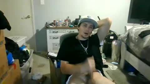 Snapshot of robwit8 chatting on 11.22.25 Rob witha 8 online show from 11.22.25