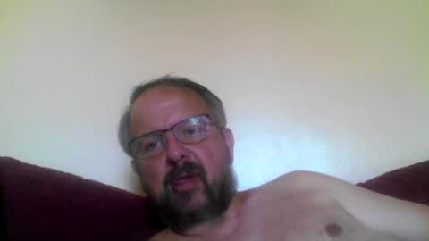 Snapshot of robxx32 chatting on 07.19.26 robxx32 online show from 07.19.26