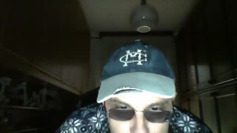 robertino online show from 02.18.25