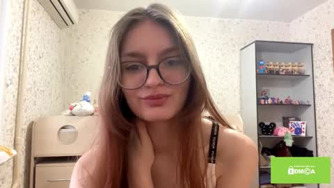 robynsentinella online show from 02.06.26