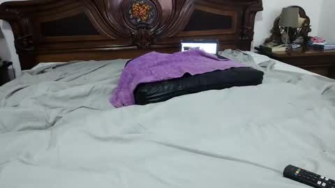 Snapshot of roccot85 chatting on 02.20.25 Roccot85 online show from 02.20.25