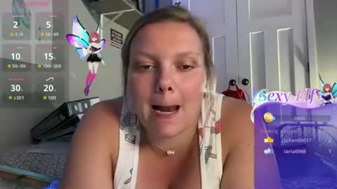 Snapshot of rocketbaddierips chatting on 06.18.26 RocketBaddieRips online show from 06.18.26