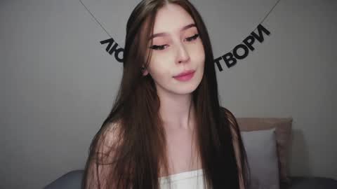 Snapshot of rocketsgirl chatting on 02.06.25 rocketsgirl online show from 02.06.25