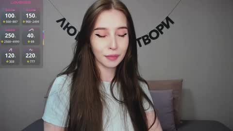 Snapshot of rocketsgirl chatting on 02.27.25 rocketsgirl online show from 02.27.25
