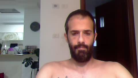 Snapshot of rockistman1 chatting on 06.05.26 rockistman1 online show from 06.05.26