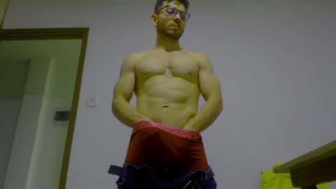 rocky muscle online show from 04.12.26