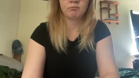 Snapshot of rockyxxoxo chatting on 03.27.26 Rocky online show from 03.27.26