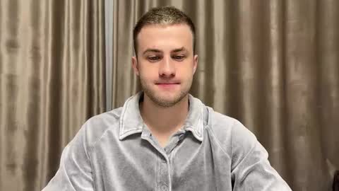 Rodrigo online show from 09.11.25