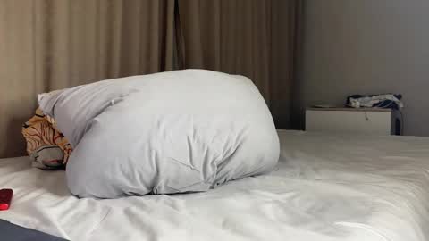 Rodrigo online show from 10.10.25