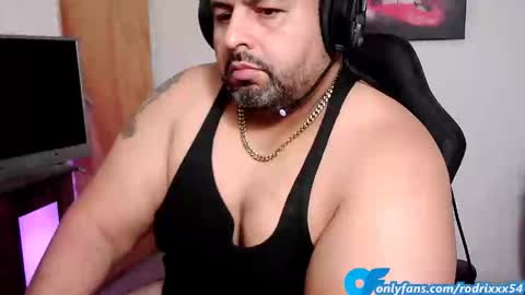 rodrixxx54 online show from 02.19.25