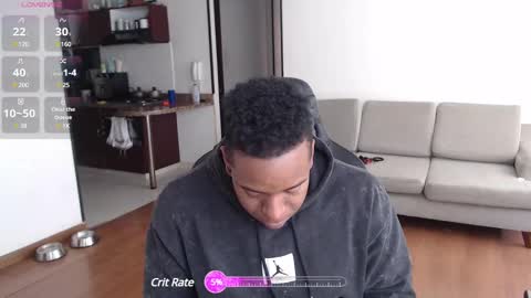 Snapshot of rogger_physique chatting on 03.09.25 Rogger online show from 03.09.25