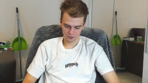 taylor fox online show from 12.06.24