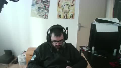 Snapshot of romainb72 chatting on 04.06.26 romainb72 online show from 04.06.26