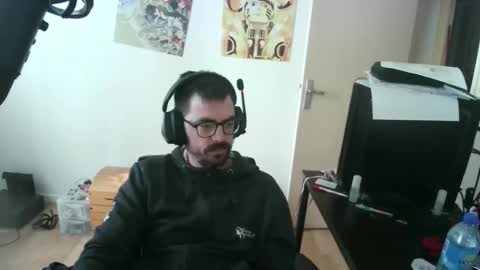 Snapshot of romainb72 chatting on 04.09.26 romainb72 online show from 04.09.26