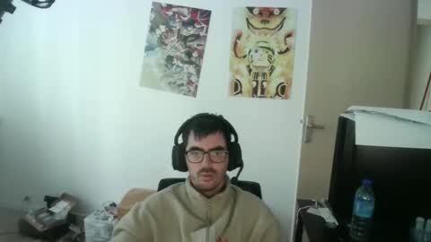 Snapshot of romainb72 chatting on 05.21.26 romainb72 online show from 05.21.26