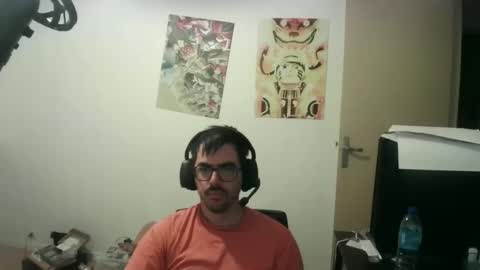 Snapshot of romainb72 chatting on 05.25.26 romainb72 online show from 05.25.26