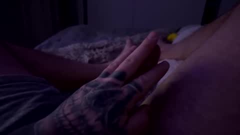 romanianguy1693 online show from 04.27.26