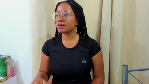 Is A Belle online show from 10.27.25