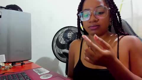 Is A Belle online show from 11.30.25