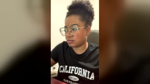 Is A Belle online show from 03.12.26