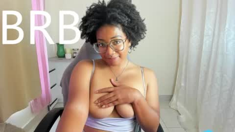 Snapshot of romantic_stargirl chatting on 06.22.26 Is A Belle online show from 06.22.26
