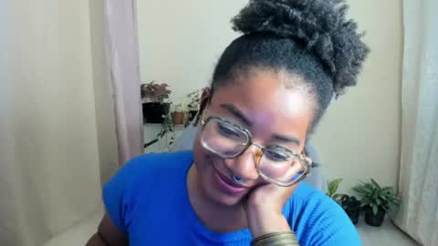Snapshot of romantic_stargirl chatting on 07.05.26 Is A Belle online show from 07.05.26