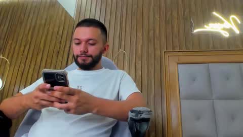 Snapshot of romeo__bossi chatting on 03.26.26 Romeo Bossi online show from 03.26.26