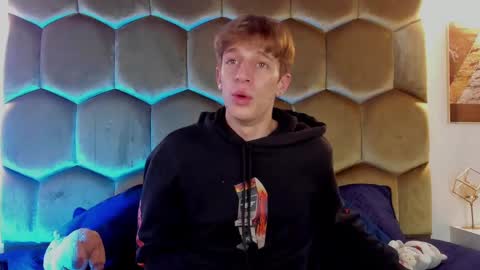 Romeo Ricci online show from 12.22.24