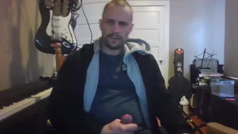 Snapshot of ronniejohnston13 chatting on 01.14.26 ronniejohnston13 online show from 01.14.26