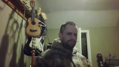 Snapshot of ronniejohnston13 chatting on 02.01.26 ronniejohnston13 online show from 02.01.26