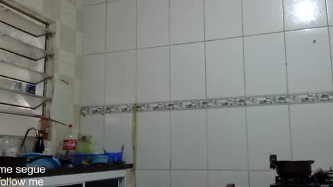 Snapshot of ronnispoto chatting on 01.08.25 ronny online show from 01.08.25