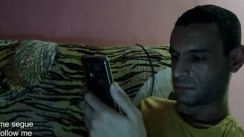 Snapshot of ronnispoto chatting on 01.18.25 ronny online show from 01.18.25