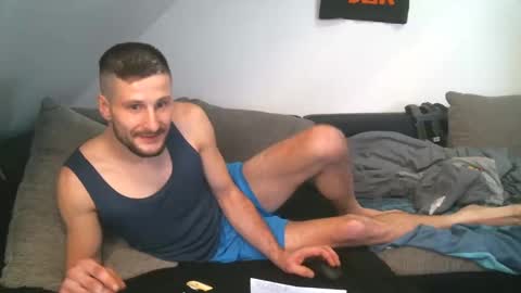 Snapshot of ronnypotti34 chatting on 12.31.24 Ronny Potthoff online show from 12.31.24