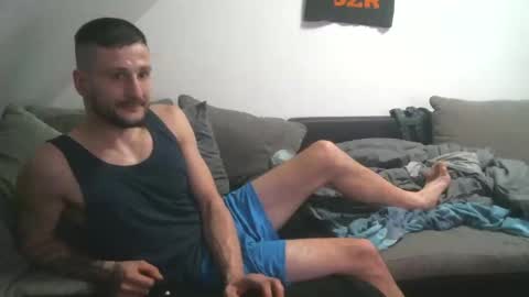Snapshot of ronnypotti34 chatting on 12.31.24 Ronny Potthoff online show from 12.31.24