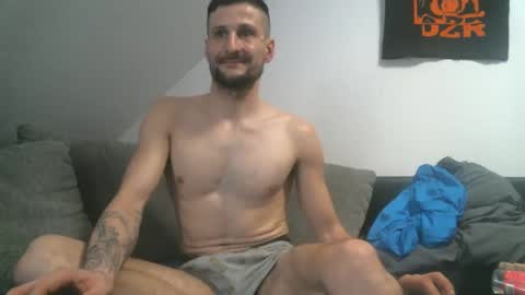 Snapshot of ronnypotti34 chatting on 03.01.25 Ronny Potthoff online show from 03.01.25