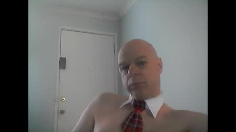 Snapshot of rooboy55 chatting on 11.01.25 rooboy55 online show from 11.01.25