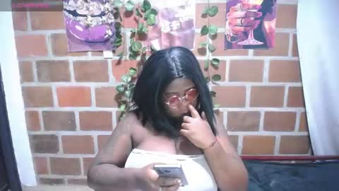 Snapshot of roos_veyker chatting on 07.15.26 roos_veyker online show from 07.15.26