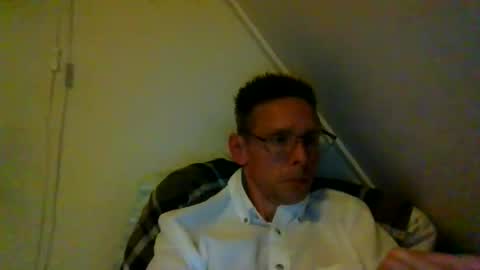 Snapshot of rororober chatting on 06.01.26 rororober online show from 06.01.26