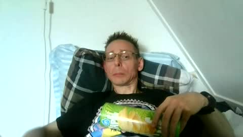 Snapshot of rororober chatting on 07.20.26 rororober online show from 07.20.26