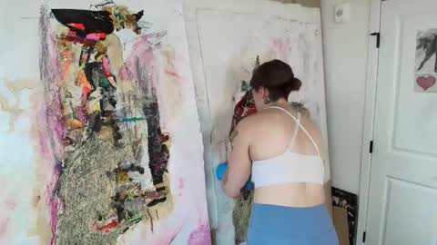 Snapshot of rosaliecaine chatting on 10.27.25 Rosalie Caine online show from 10.27.25