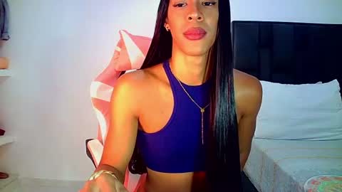 Snapshot of rosalindasexy chatting on 06.26.26 Rosalinda online show from 06.26.26
