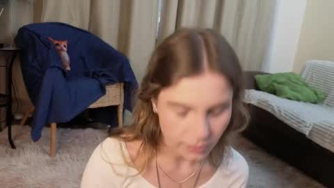 Snapshot of rosalvaulman chatting on 04.24.26 Kylie online show from 04.24.26