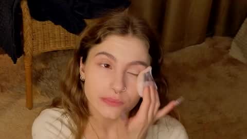 Snapshot of rosalvaulman chatting on 05.12.26 Kylie online show from 05.12.26