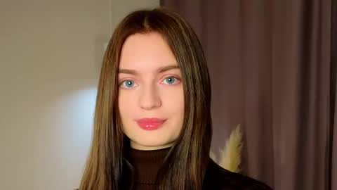Hi im Monica its my 1st day here online show from 10.24.25