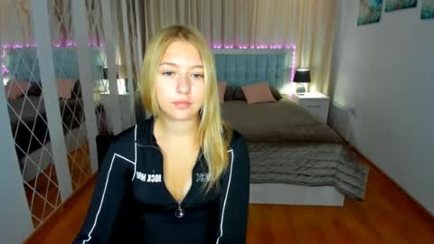RosaRising online show from 07.09.26