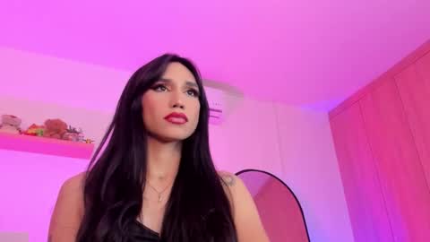 Rose Saenz online show from 11.18.25